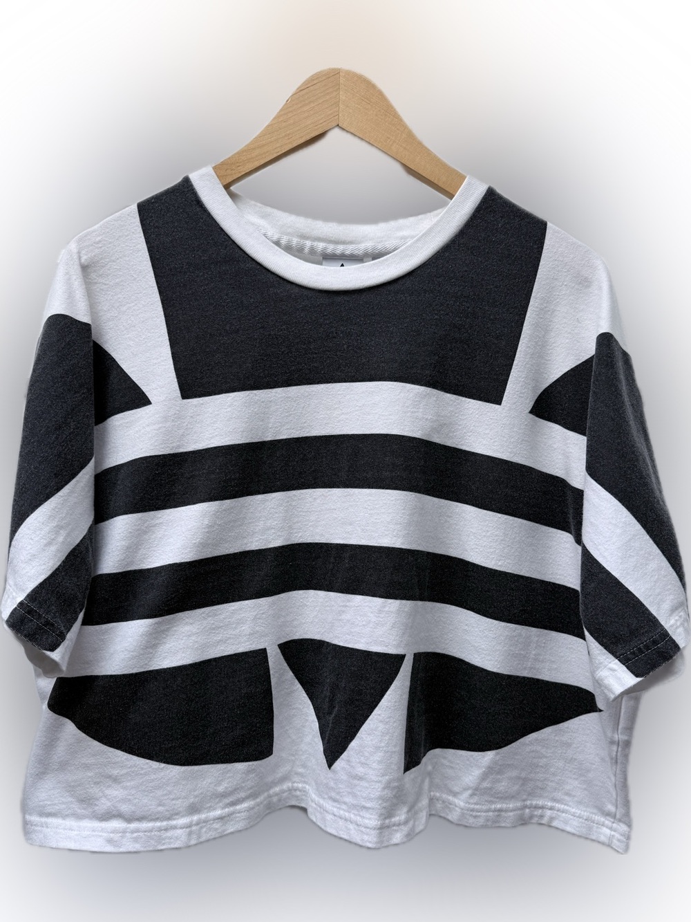 $7 bundle item-ADIDAS cropped tee